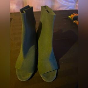 Stylish Open Toed Ankle booties